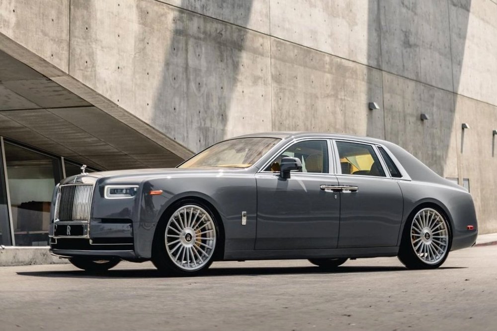 Rolls-Royce Phantom