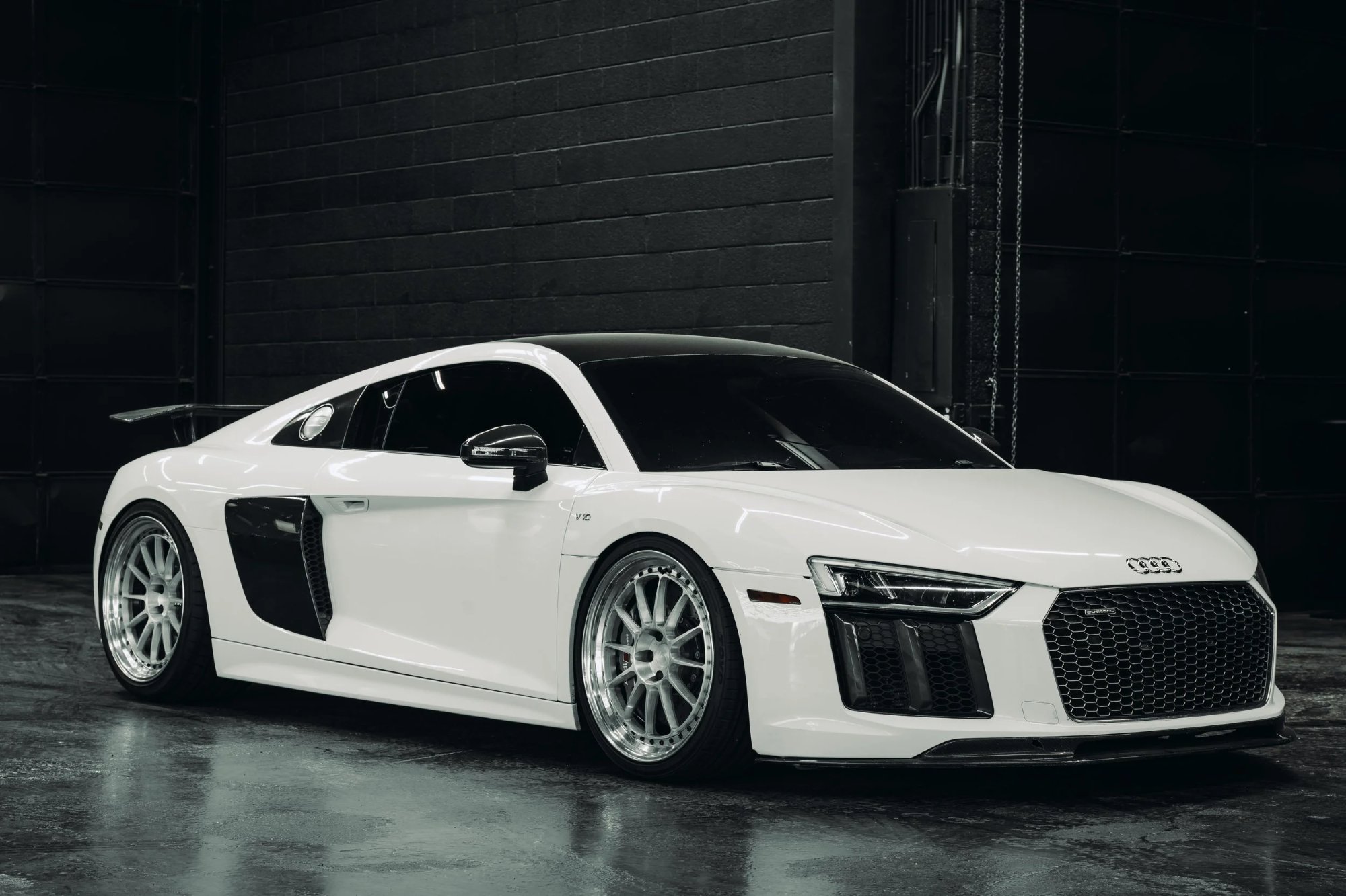Audi R8 V10